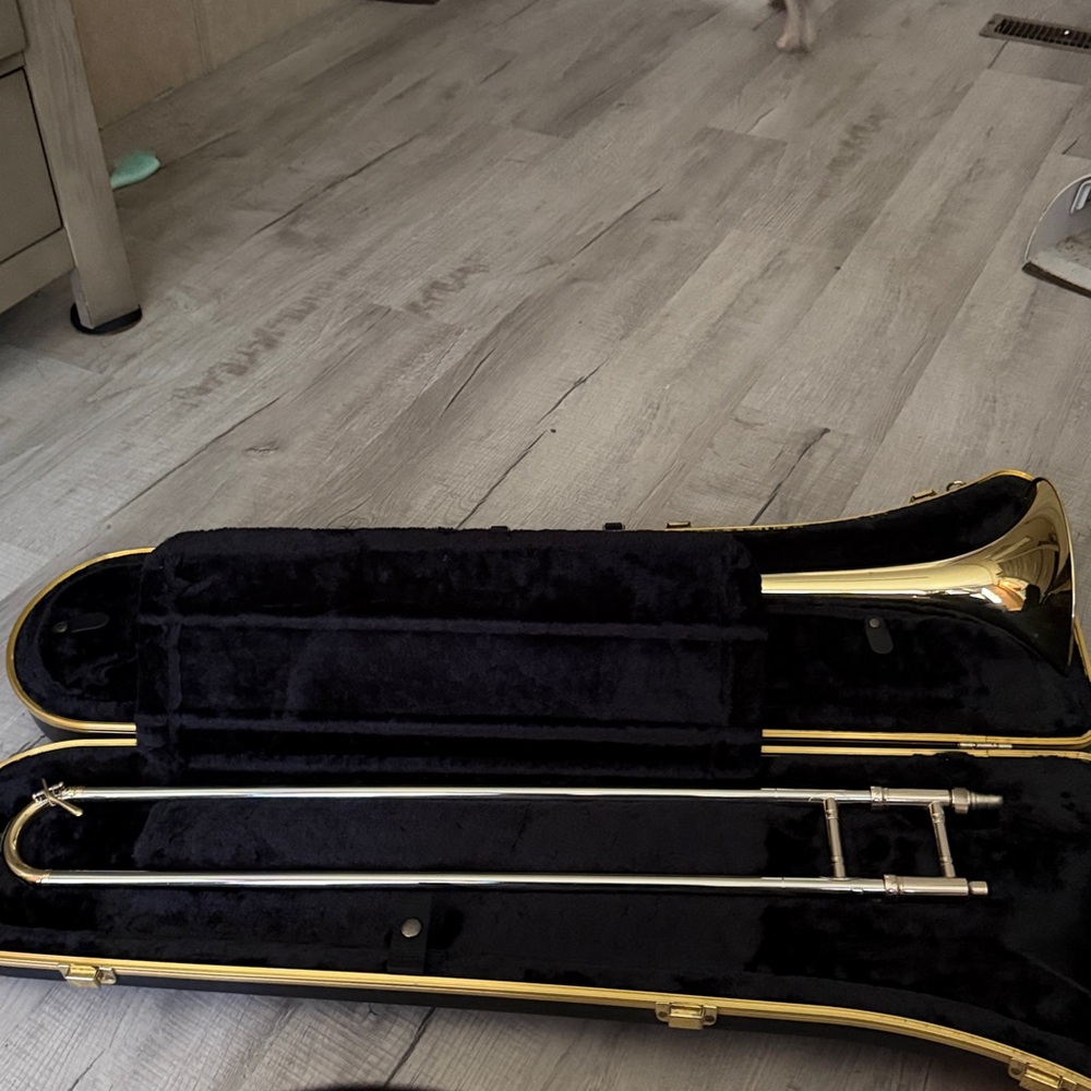 King Trombone - Picture 3 of 3